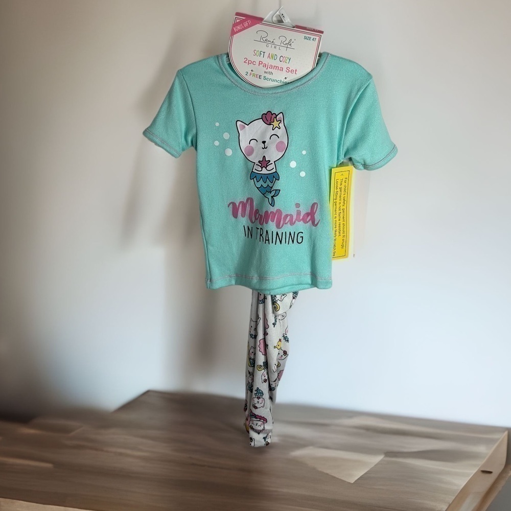 Mermaid in Training Cat Pajama Set NEW Rene Rofe Blue Pink 4T Girls